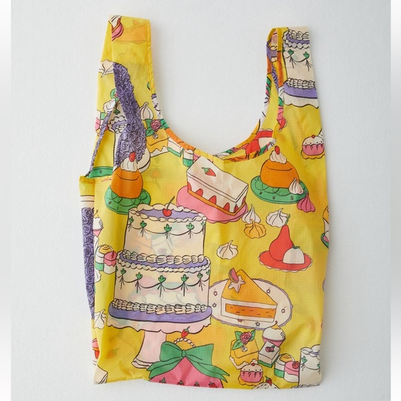 BAGGU Handbags - BAGGU Packable Reusable Bag- Patisserie
